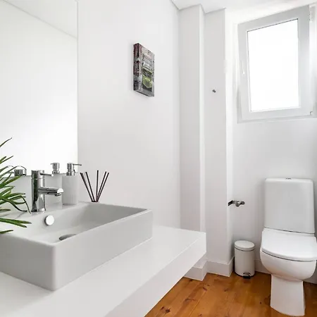 Downtown Duplex ליסבון